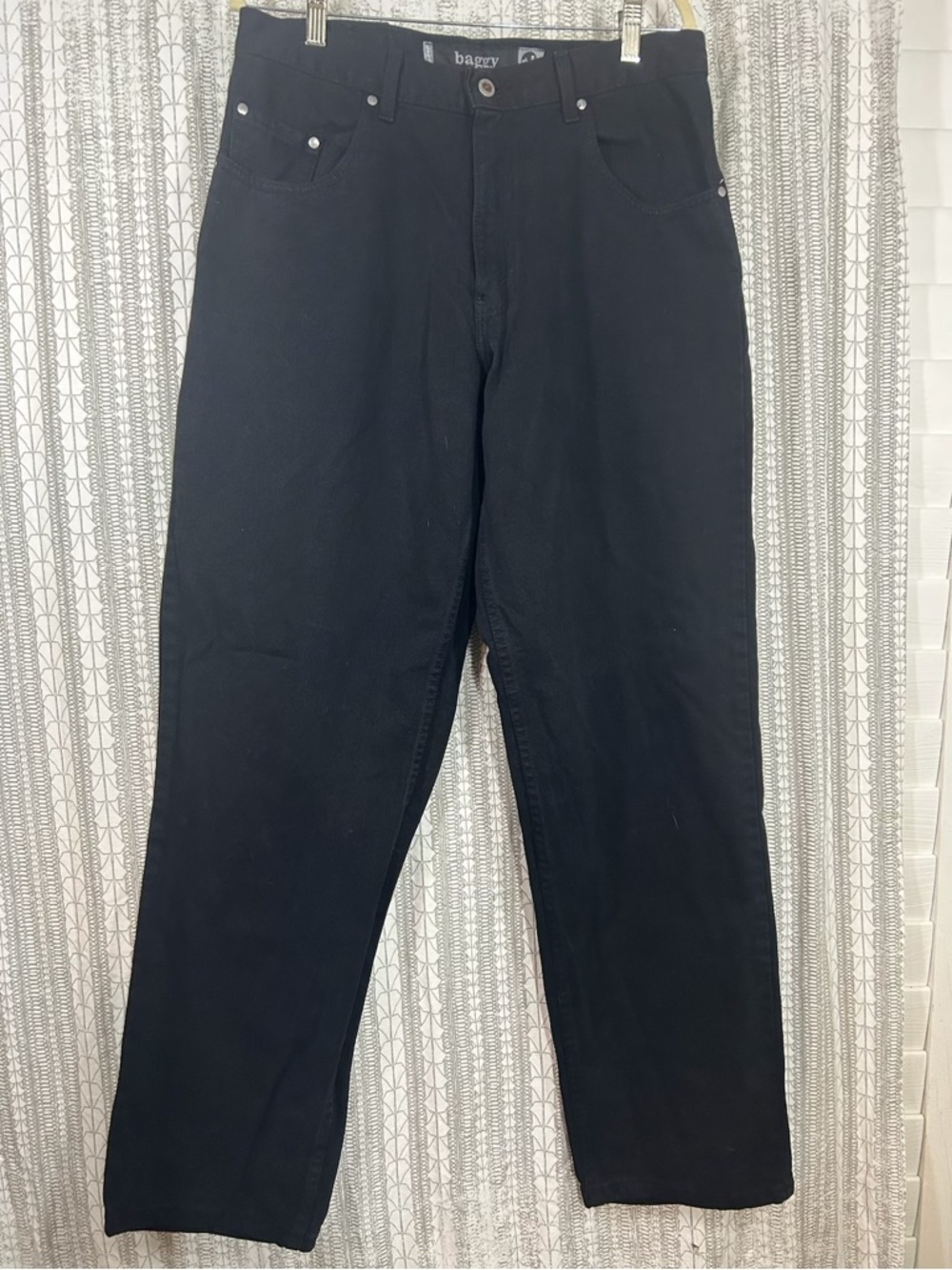 90s Levi’s Baggy Relaxed Black Men's Jeans — Comfortable Everyday Fit